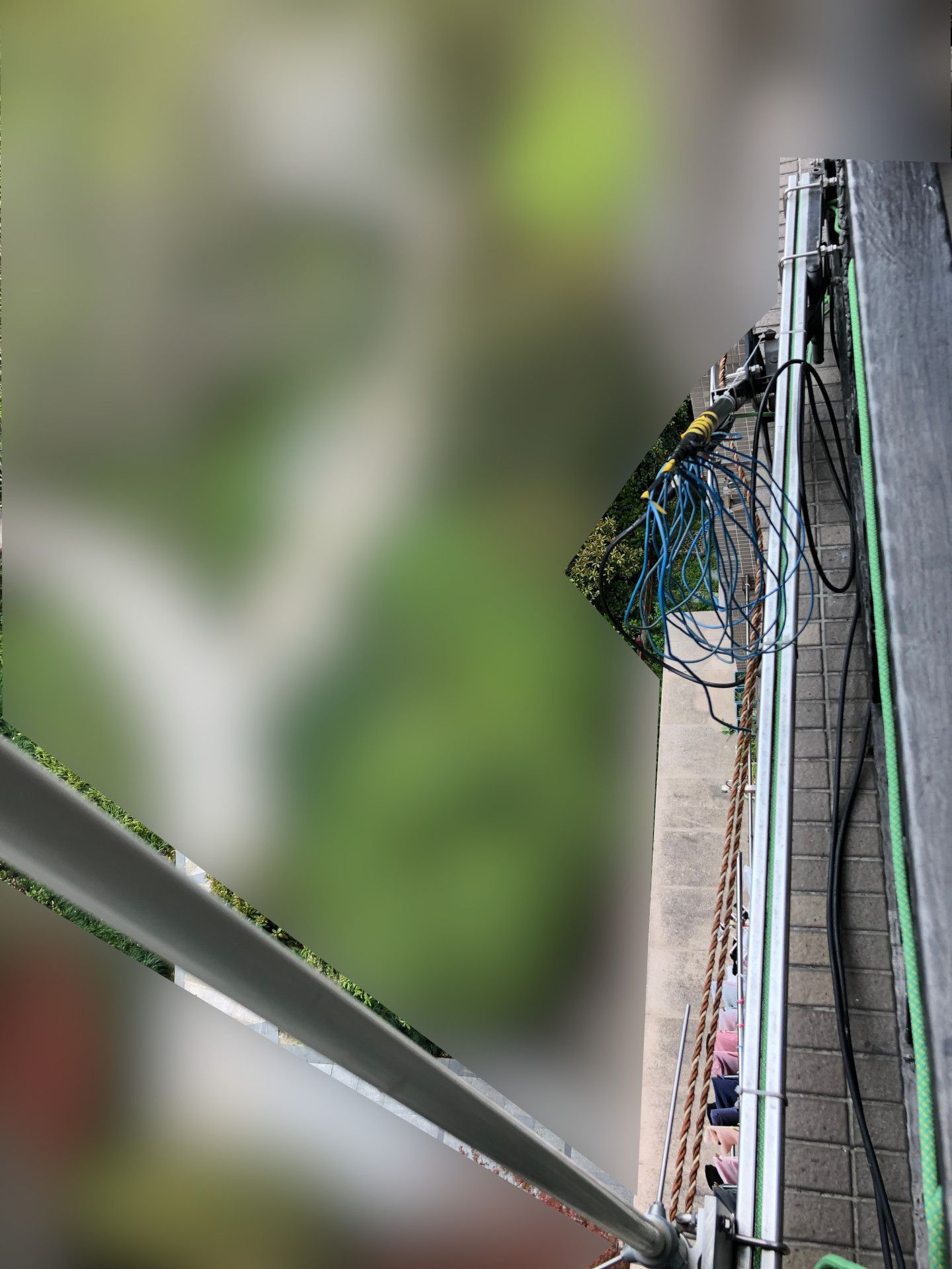 天线收起来的时候